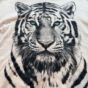 DOM Mens White Tiger Graphic T-Shirt Cream Blue Eyes Animal Print Size M